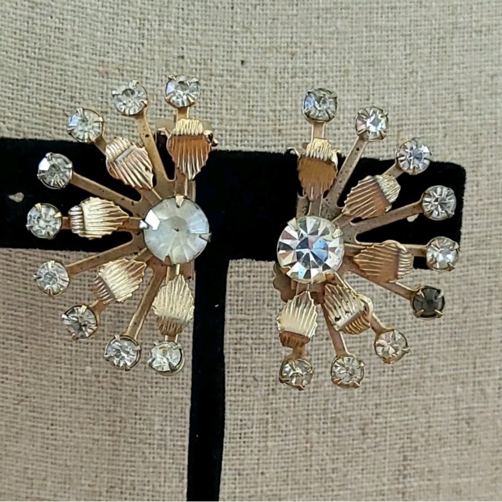 Vintage 1950s LERU Clear Rhinestone Floral Spray Clip On Earrings